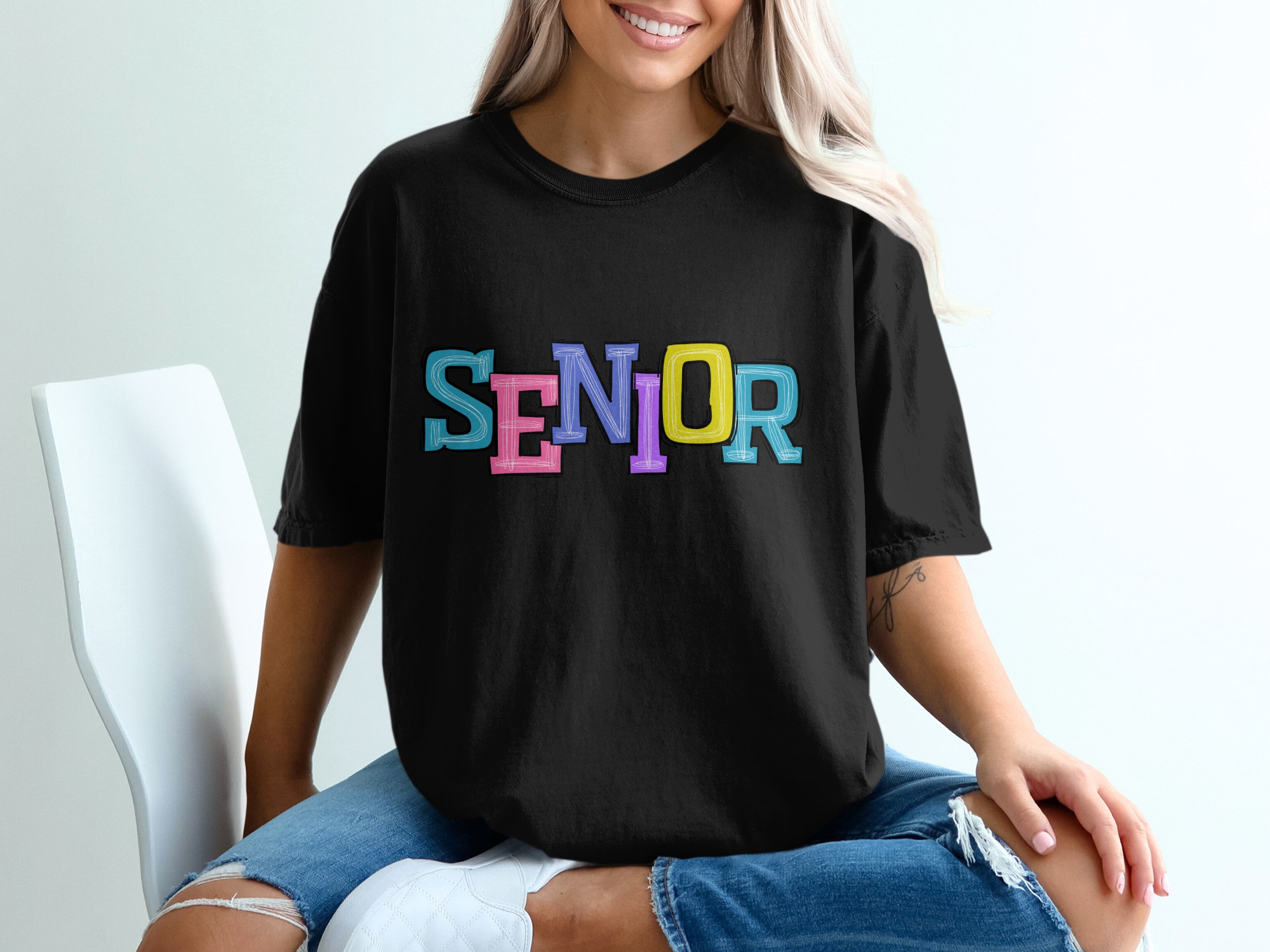 Senior Design Multicolored Graphic Graduation Student T-Shirt - Image 2