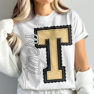 Tiger T Shirt, Comfort Colors 1717, Trendy T Shirt, Animal T Shirt, Stylish T Shirt, Fashionable T Shirt, Graphic T Shirt, Cool T Shirt
