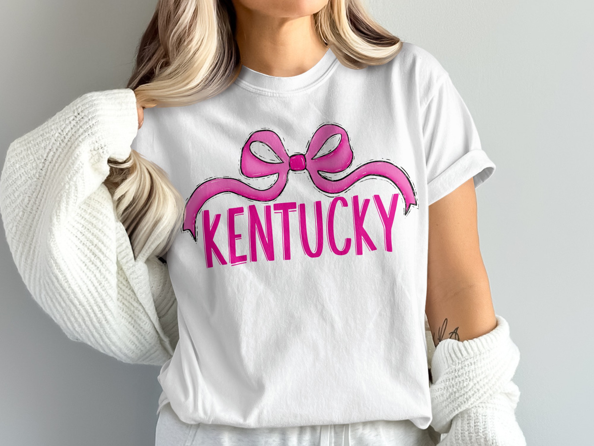 Kentucky T-Shirt, Pink Bow Tee, Comfort Colors 1717, State Pride Shirt, Kentucky Gift, Southern Style Shirt, Kentucky Souvenir, Unisex Tee