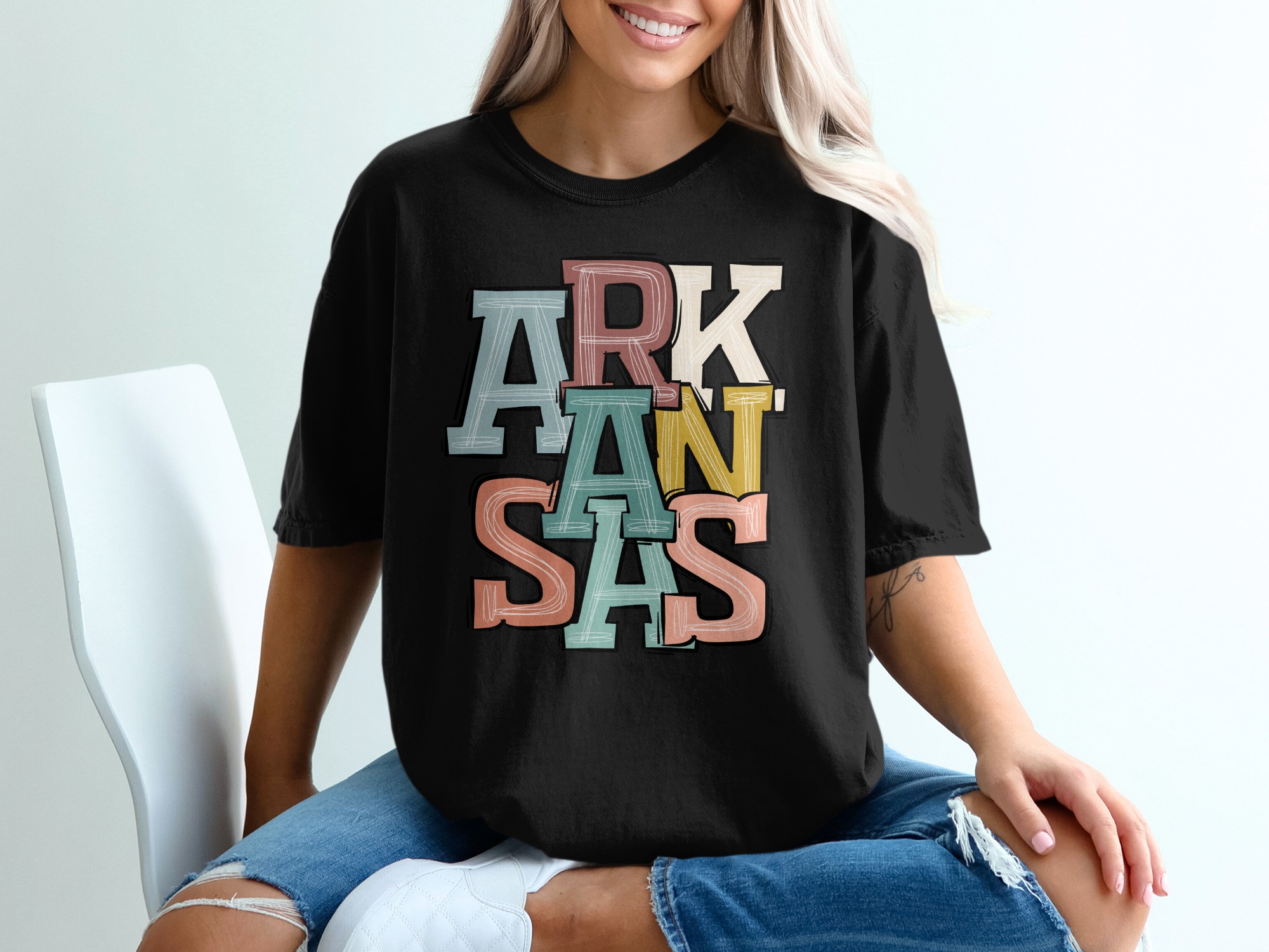 Arkansas State T-Shirt, Retro Graphic Tee, Colorful State Pride Shirt, Trendy Arkansas Apparel, Souvenir Arkansas Gift, Vacation T-Shirt - Image 2