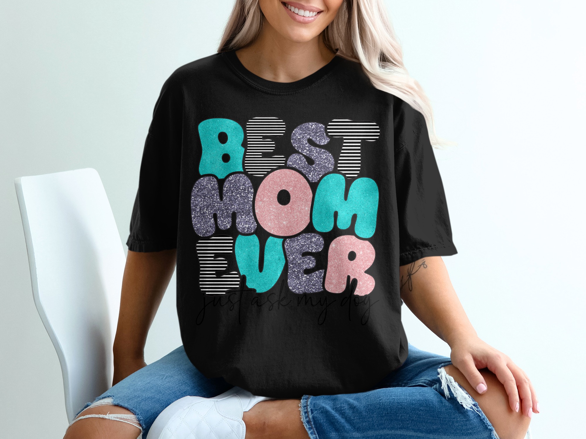 Best Mom Ever T-Shirt, Dog Mom T-Shirt, Mother's Day Gift Idea, Cool Mom Shirt, Trendy Mom T Shirt, New Mom Gift, Mom Life T Shirt - Image 2