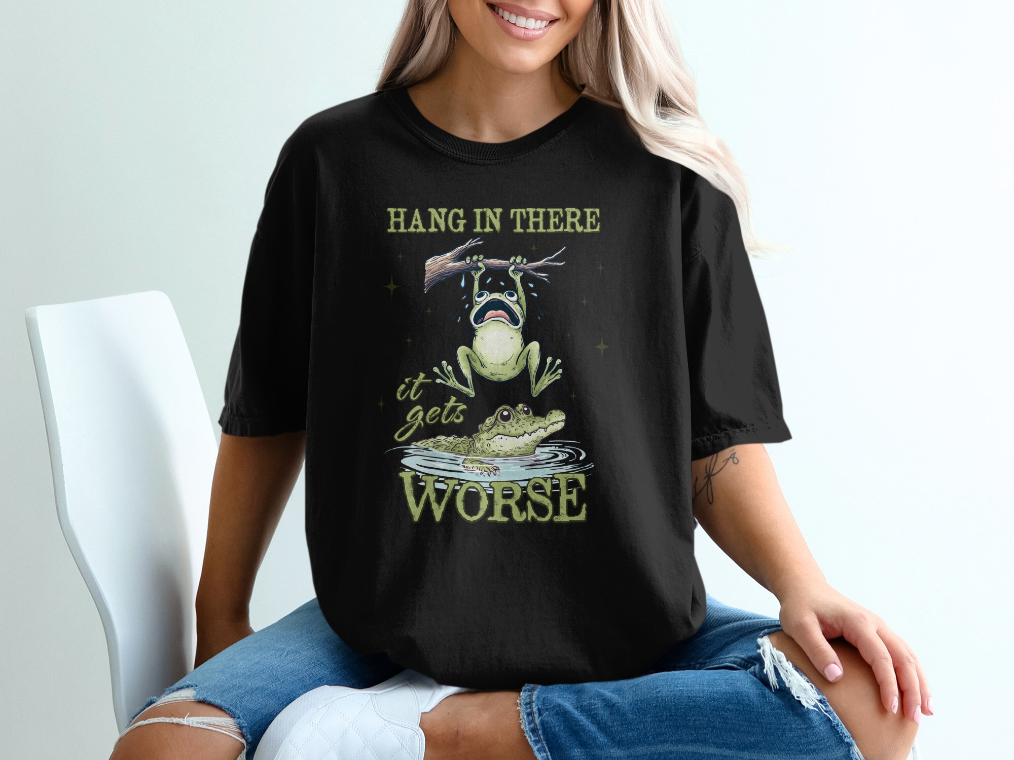 Hang In There Frog, Comfort Colors T-Shirt, Funny Crocodile Tee, It Gets Worse, Sarcastic, Humor Gift, Animal Graphic Tee - Image 3