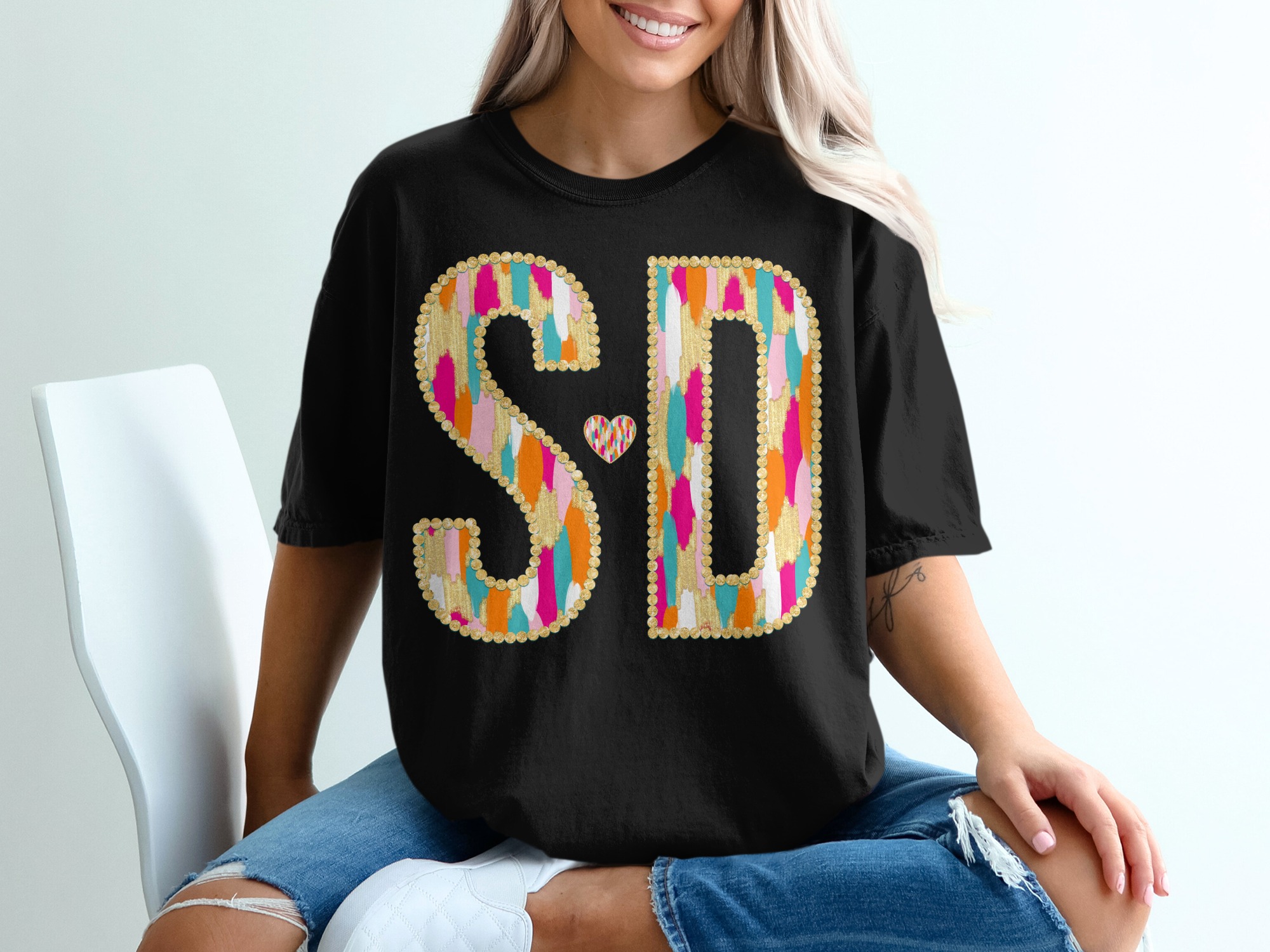SD Initial T-Shirt, Comfort Colors 1717 Tee, Custom Initials T-Shirt, Gold Accent Letters Shirt, Personalized SD Heart Graphic Top - Image 3