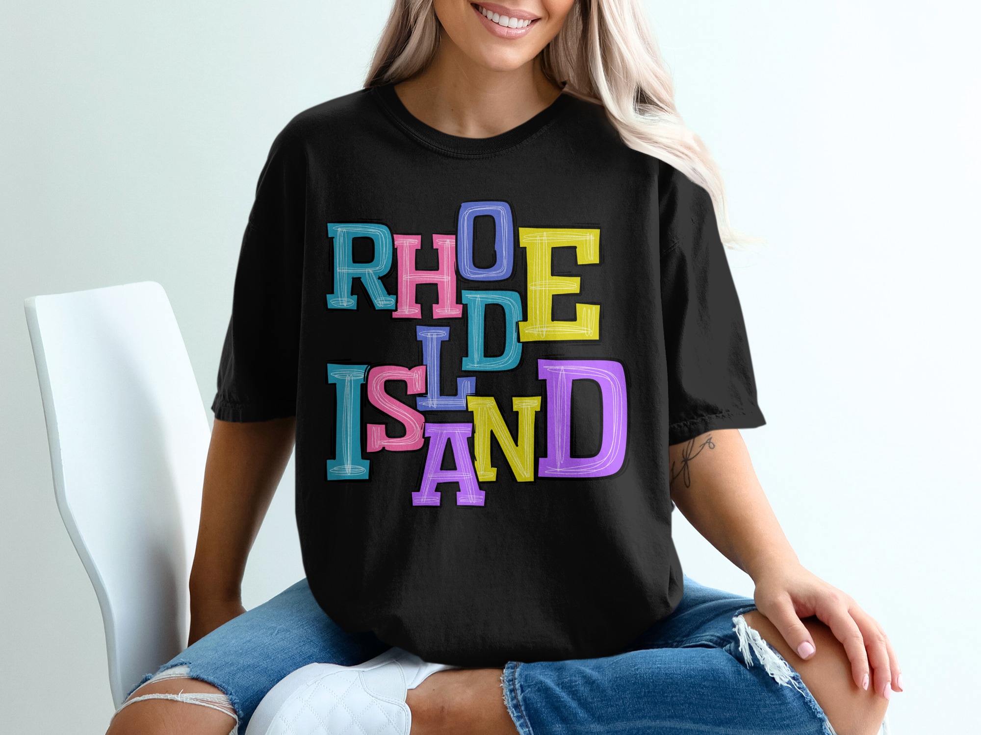 Rhode Island T-Shirt, Colorful State Pride Tee, RI Souvenir Shirt, New England Trip Gift, USA Destination, Vacation Apparel - Image 2