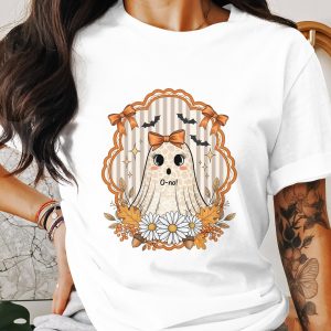 Cute Ghost T-Shirt, Spooky Season Shirt, Halloween T Shirt, Fall T Shirt, Autumn Shirt, Ghost Tee, Kawaii Ghost Shirt, Gift for Halloween