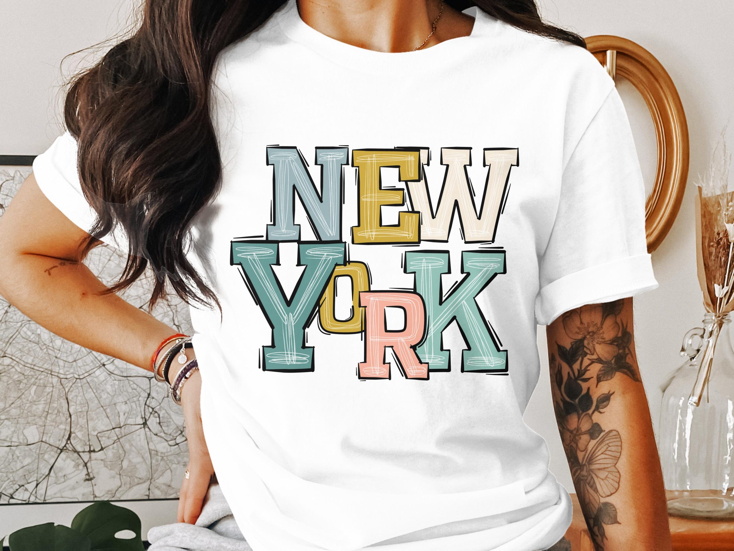 New York City T-Shirt, Colorful NYC Graphic Tee, Trendy New York Souvenir, Fashionable Cityscape Shirt, Tourist Gift Idea, Stylish NY