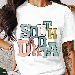 South Dakota T-Shirt, Colorful State Pride Tee, Souvenir Shirt, Graphic Tee, Tourist Gift, State Lover Shirt, Travel Shirt, Vacation Tee