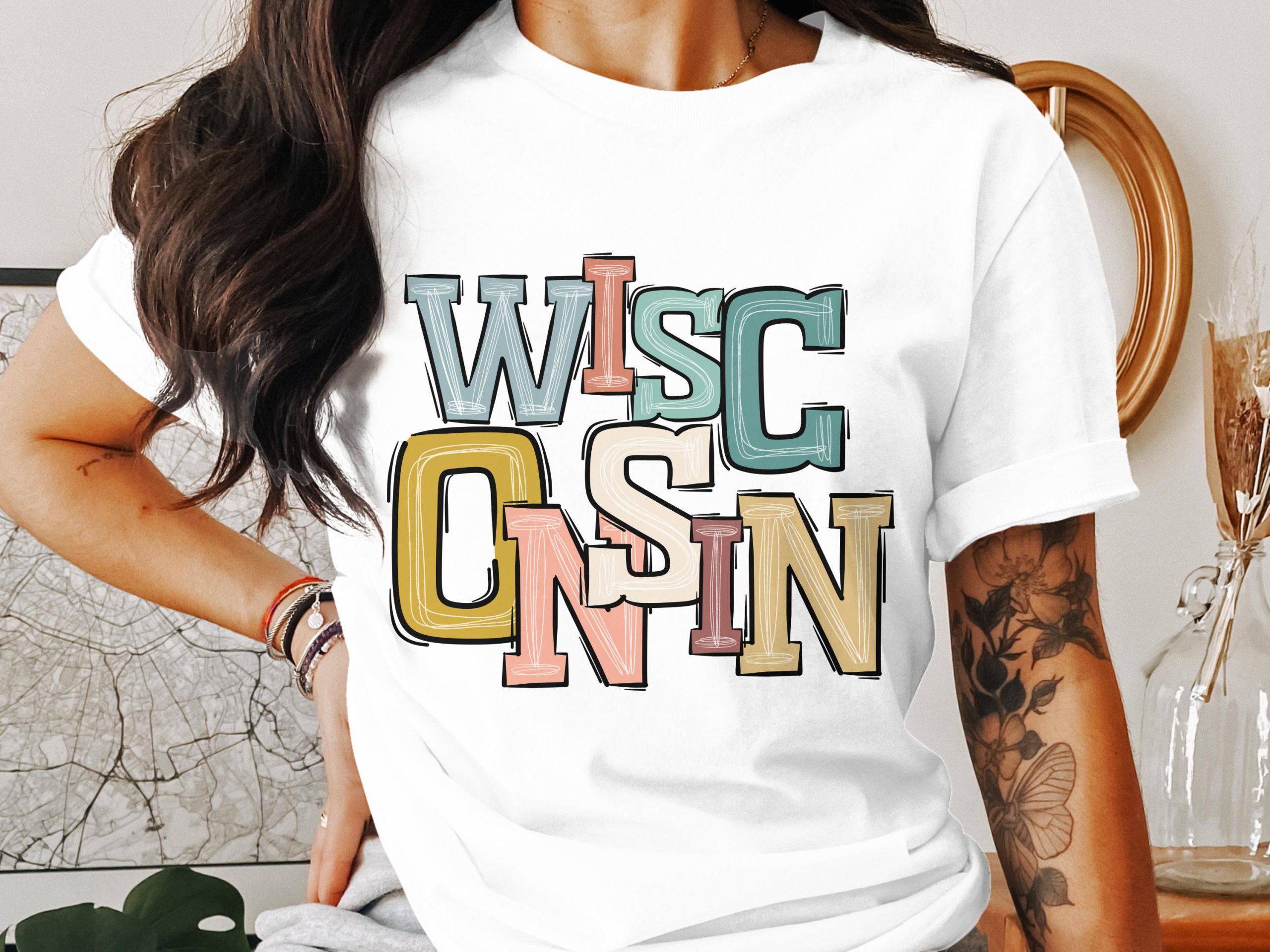 Wisconsin T-Shirt, Colorful State Pride Tee, Retro Style WI Gift, Home State Shirt, Wisconsin Souvenir, Travel Tee, Wisconsin Apparel