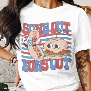 Suns Out Buns Out T-Shirt, Patriotic Hotdog, Burger, 4th of July Tee, Summer T-Shirt, Funny Food T-Shirt, Independence Day Shirt