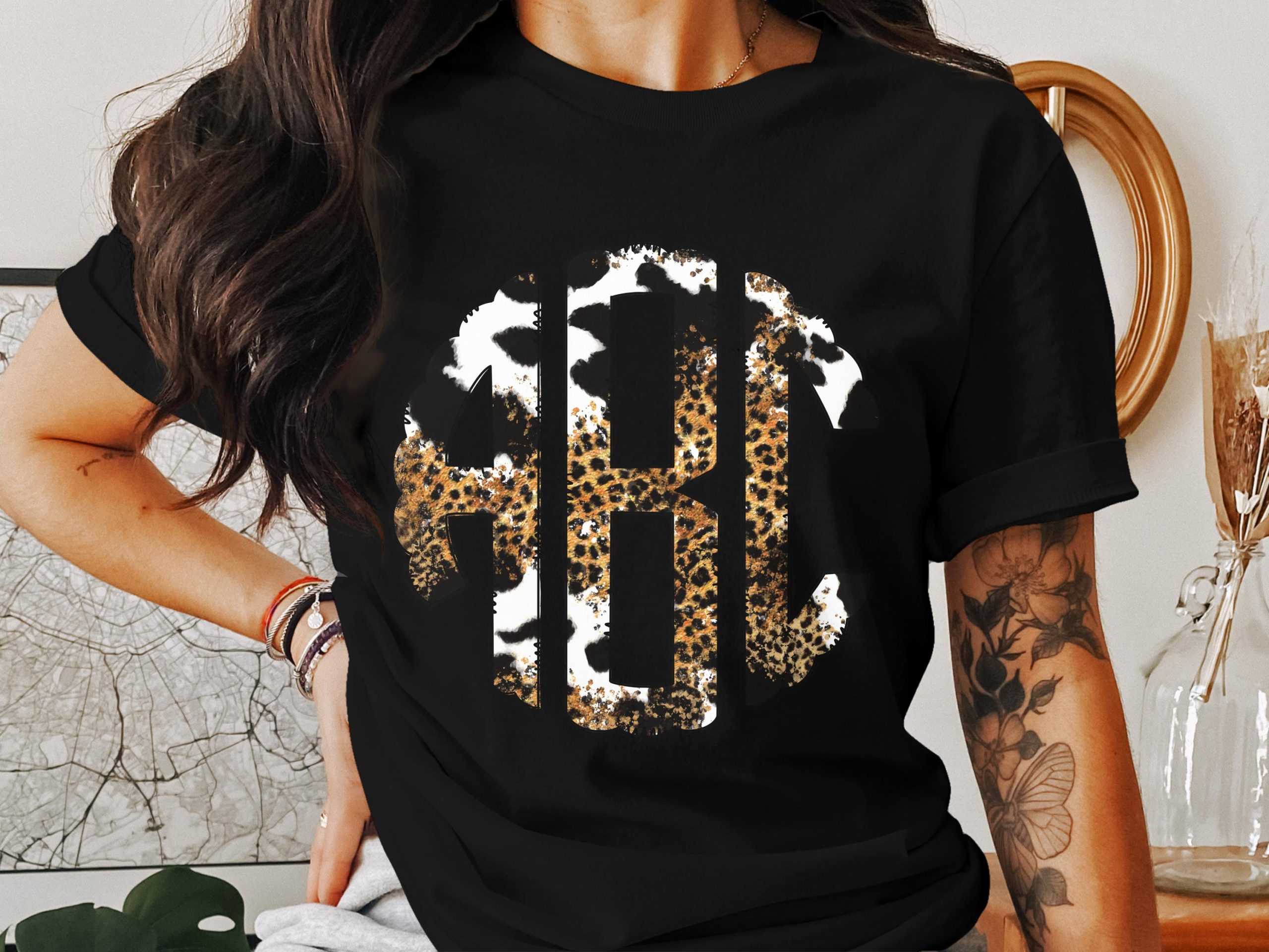 Digital,Custom Digital Download Monogram, Cow Print, Leopard Print, Personalized Initial, Circle Monogram Frame, Printable PNG, DIY Design - Image 2