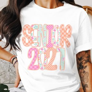 Senior 2021 T-Shirt, Retro Floral, Graduation Gift, Class of 2021 Shirt, Groovy Senior Tee, Vintage Style T-Shirt, High School Senior