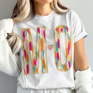 Colorful MO T-Shirt, Comfort Colors 1717, Missouri Tee, State Pride Shirt, Unique Graphic Top, Heart Detail, Trendy Unisex Tee, Gift Idea