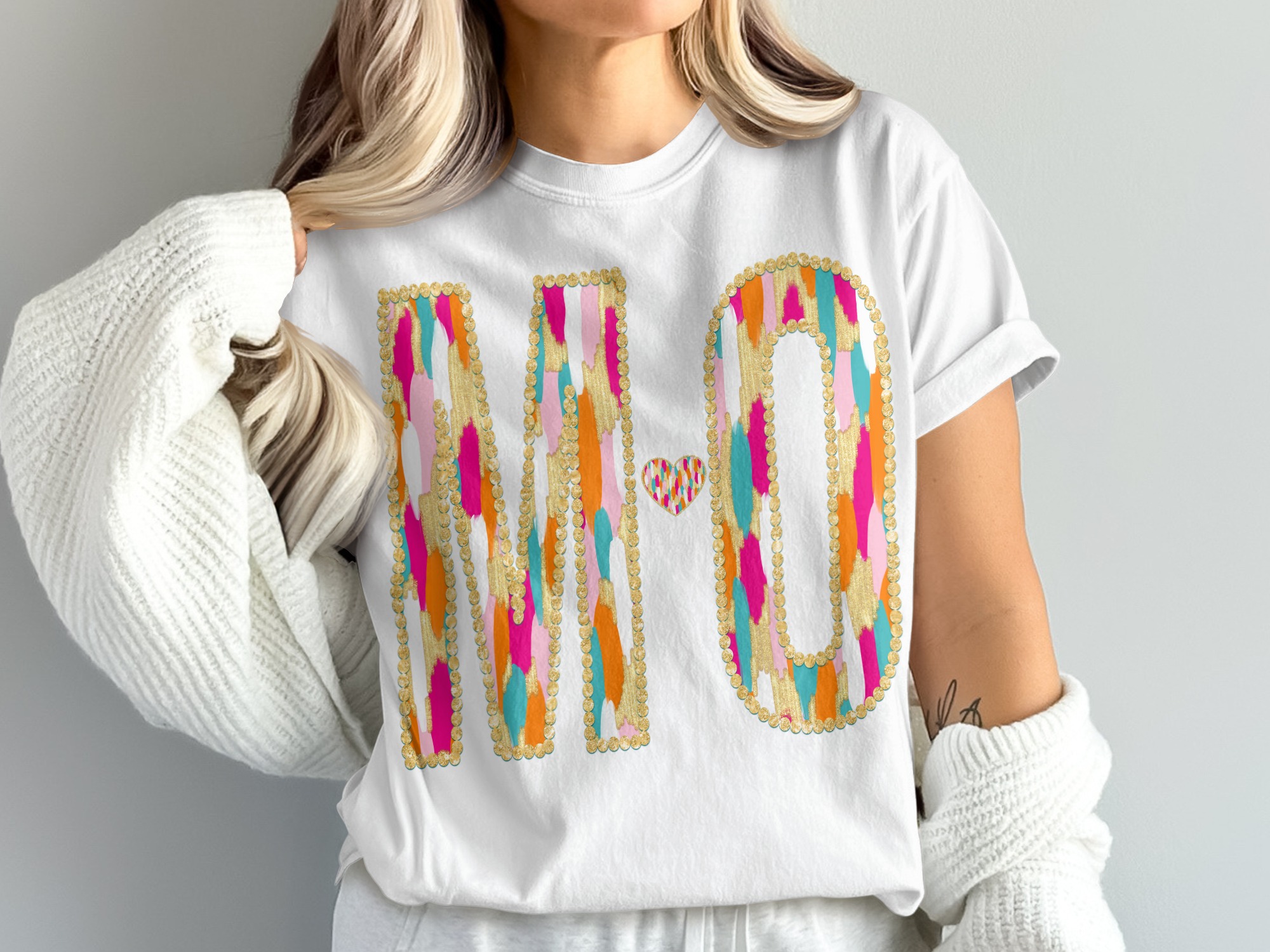Colorful MO T-Shirt, Comfort Colors 1717, Missouri Tee, State Pride Shirt, Unique Graphic Top, Heart Detail, Trendy Unisex Tee, Gift Idea