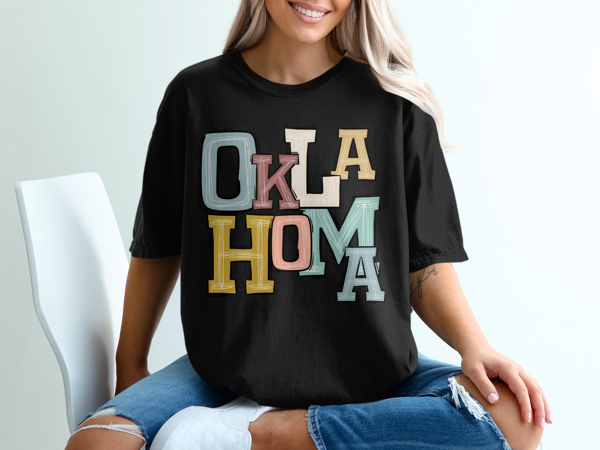 Oklahoma T-Shirt, Trendy State Pride, Cute Oklahoma Shirt, Colorful Oklahoma Design, Vacation T-Shirt, Oklahoma Gift, Souvenir Shirt - Image 2