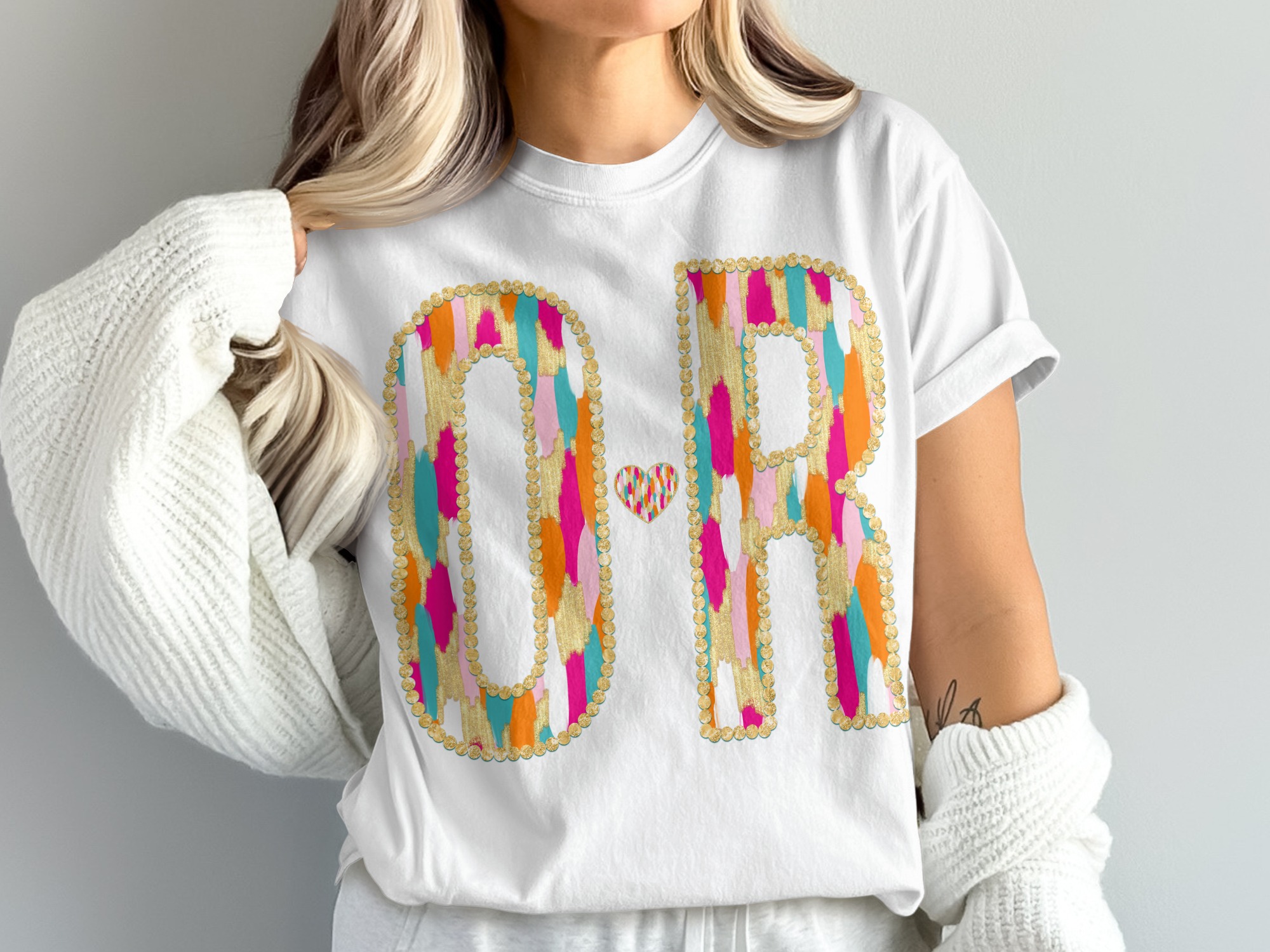OR Initial T-Shirt, Custom Name Tee, Heart Initials Shirt, Personalized T-Shirt, Comfort Colors 1717, Anniversary Gift T-Shirt, Wedding