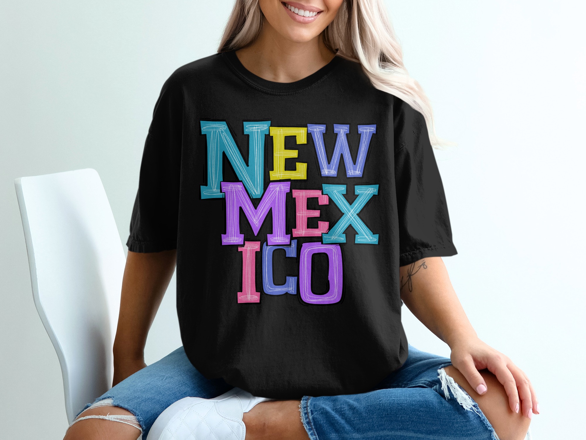 New Mexico Text with Outline Multi Color Print T-Shirt - Image 2