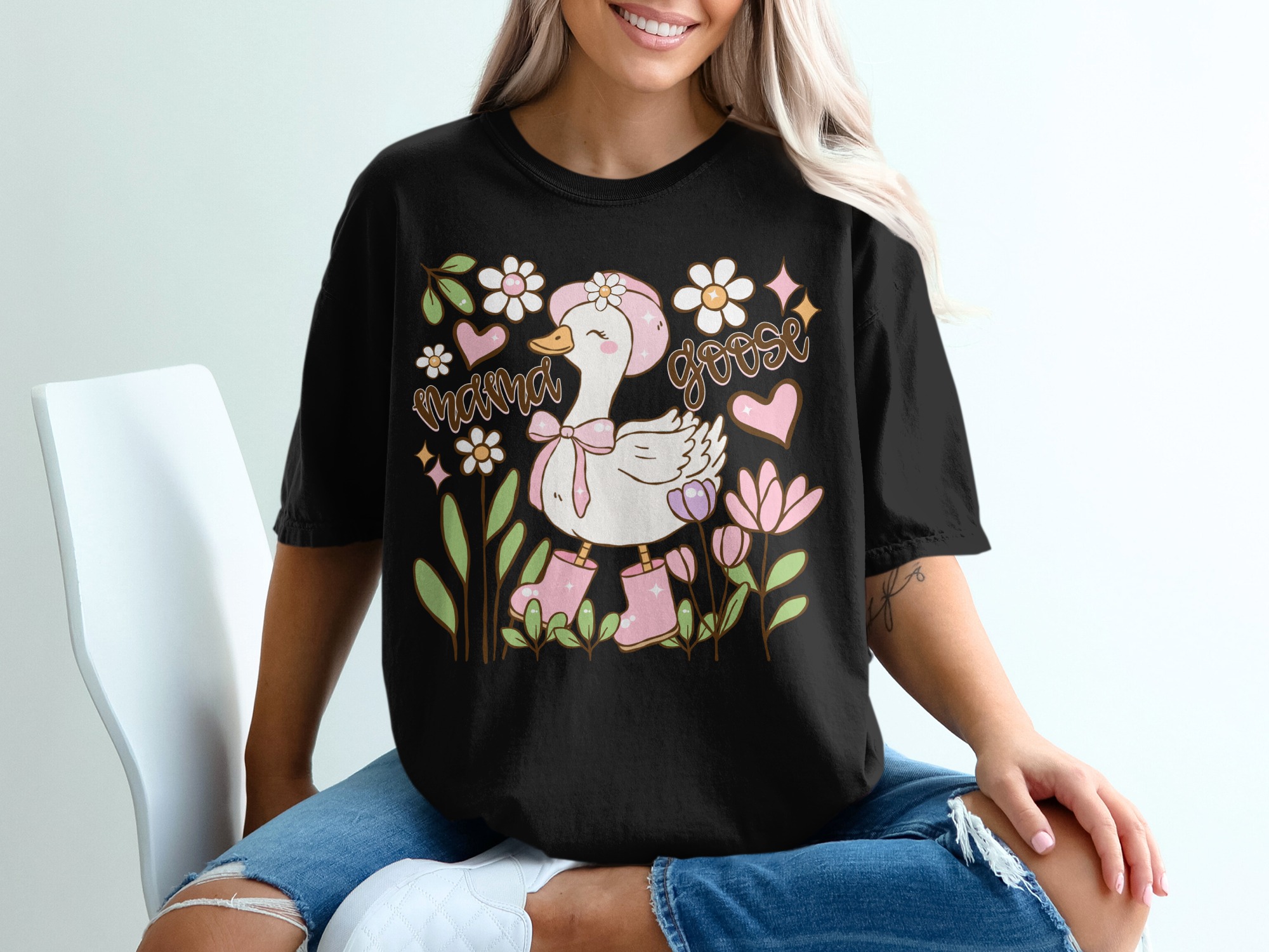 Mama Goose T-Shirt, Cute Goose with Flowers T-Shirt, Gift for Mom, Fun Goose Tee, Spring T Shirt, Animal Lover T-Shirt - Image 2