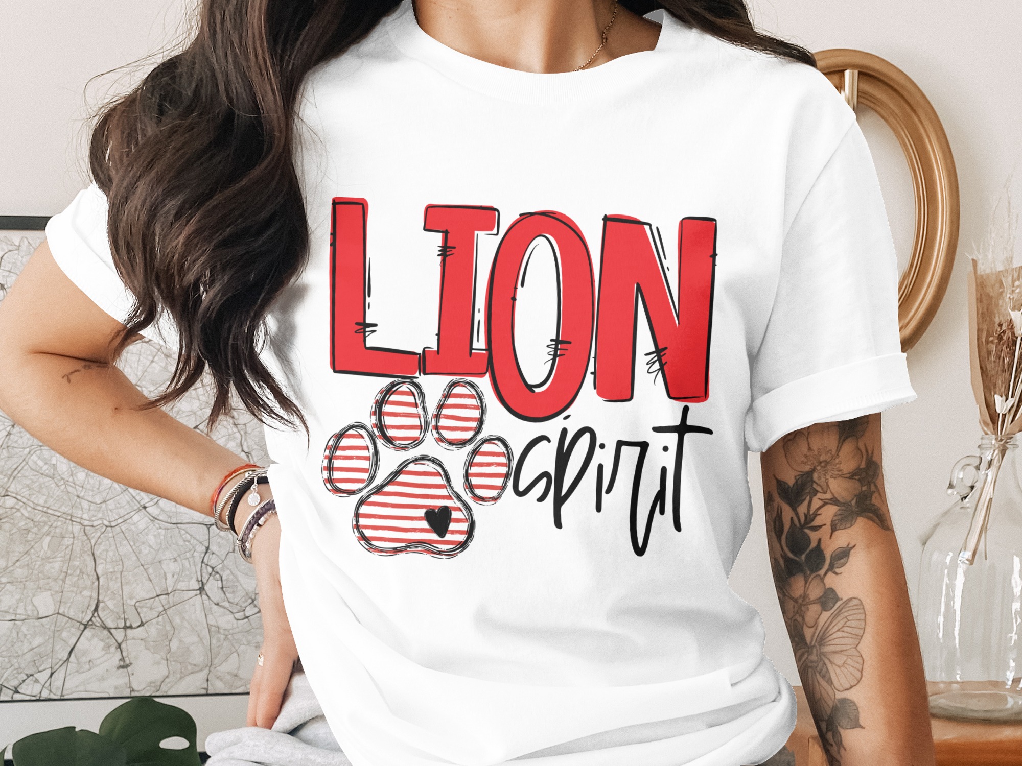 Lion Spirit Paw Print T Shirt, Animal Lover Tee, Wild Cat Gift, Motivational Shirt, Graphic Tee, Trendy Design, Statement Top