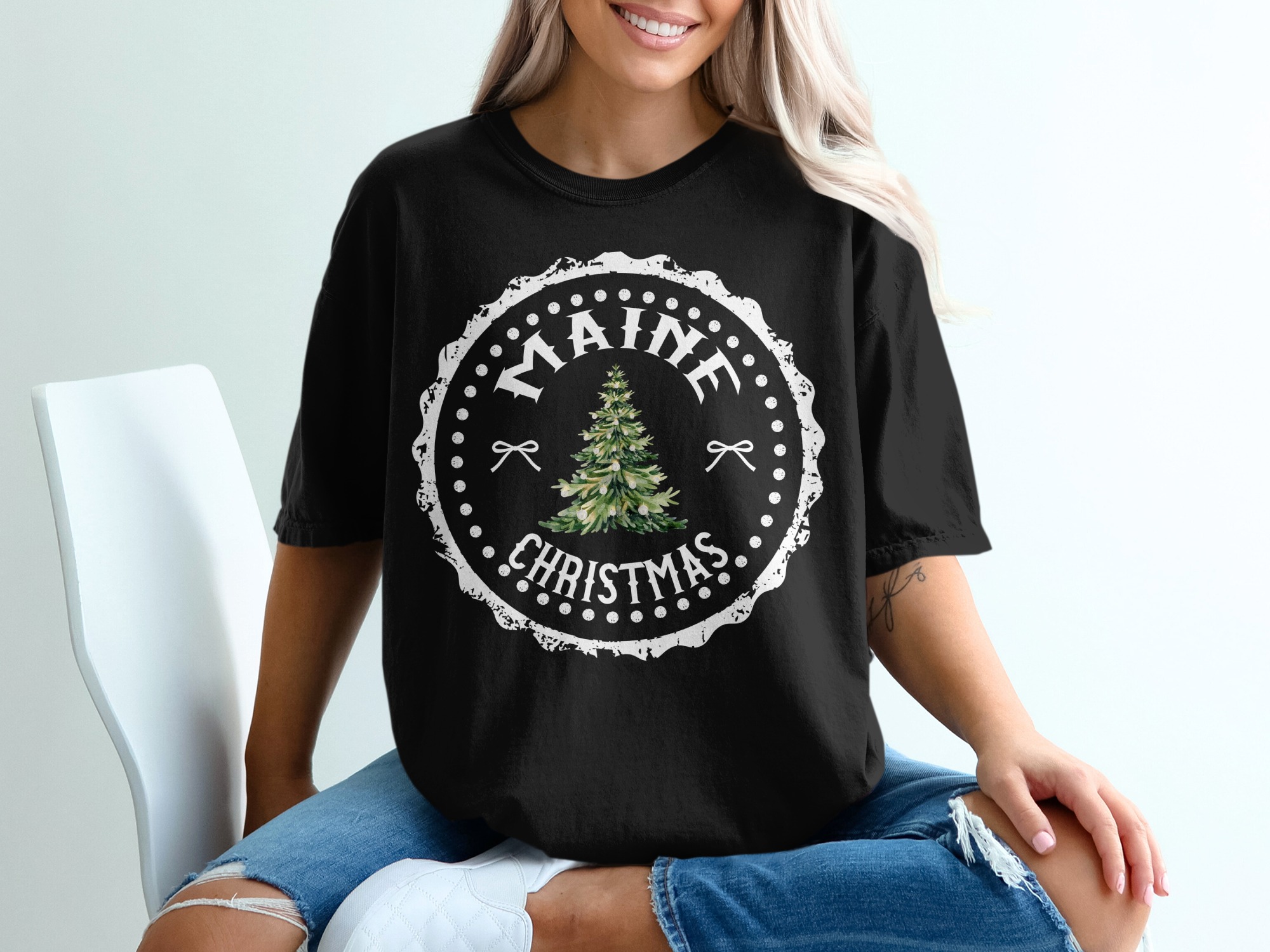 Maine Christmas T-Shirt, Holiday Tee, Christmas Tree, State Pride, New England, Gift for Mainer, Vacation Souvenir, Maine Lover Shirt
