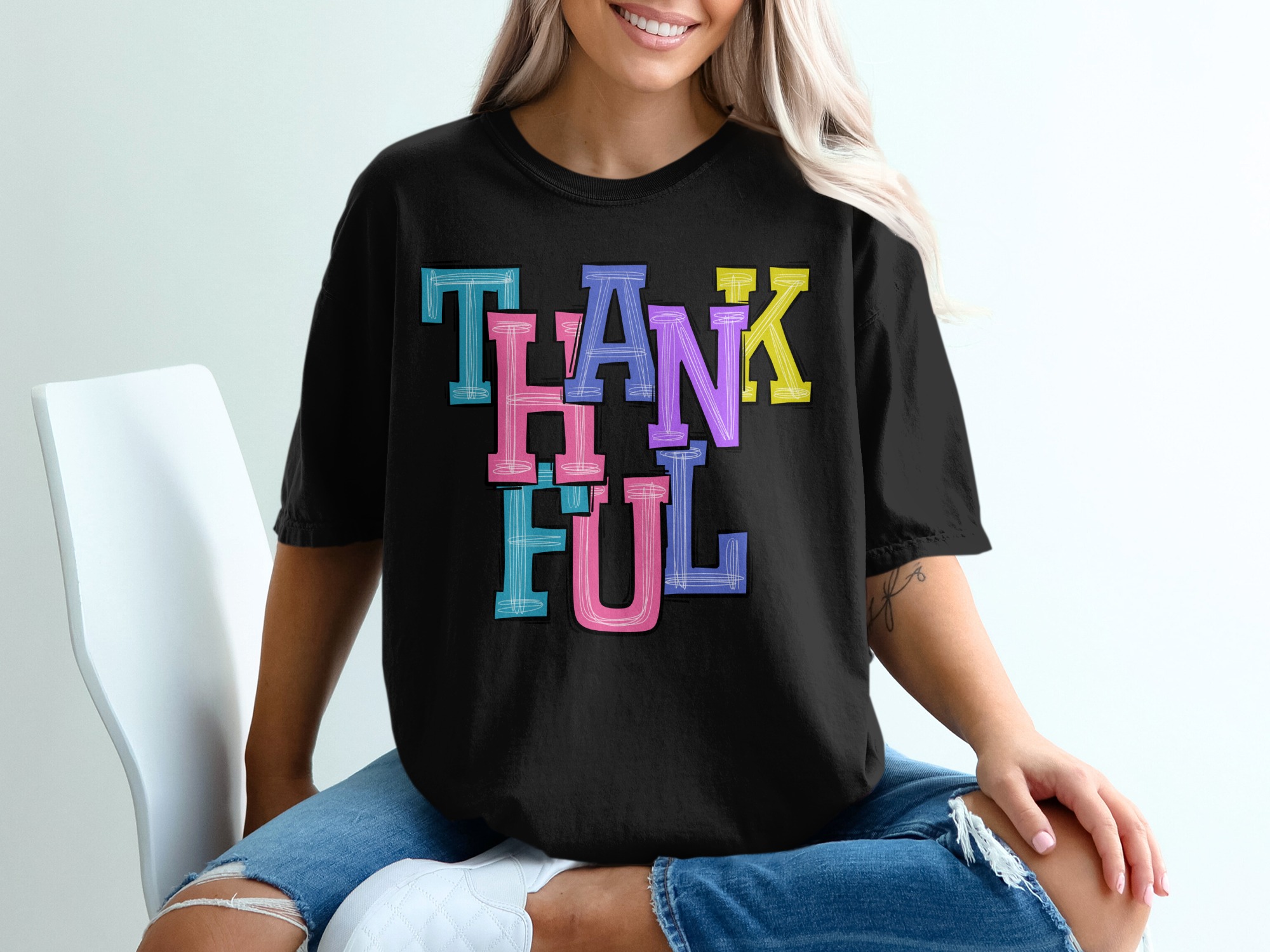 Colorful Thankful Lettering Graphic Trendy Design T-Shirt - Image 2