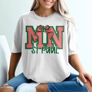 PERSONALIZED Minnesota St Paul T-Shirt, Christmas State Outline Design, Festive Applique Tee, Holiday Gift for MN Residents