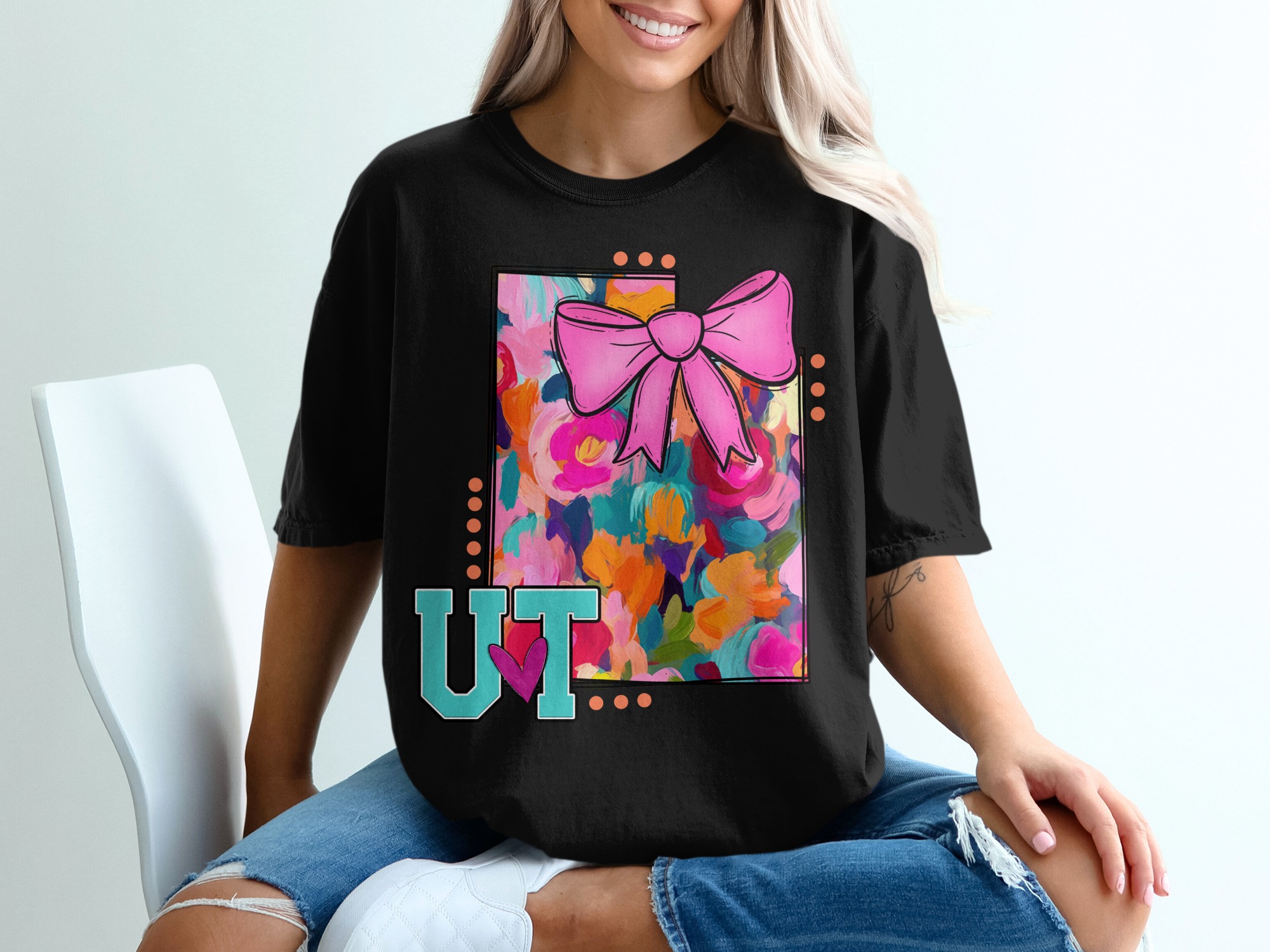 UT Floral T-Shirt, Tennessee Volunteers, Cute Bow Shirt, Southern Style, Game Day Tee, Spirit Wear, University of Tennessee Apparel - Image 2