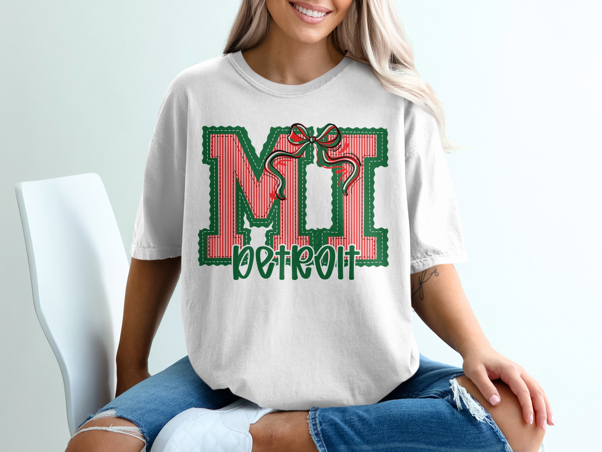 PERSONALIZED Michigan Detroit T-Shirt, Custom MI Applique Tee, Festive Christmas City Pride Top, Holiday Striped Bow Shirt, Unique Quilted