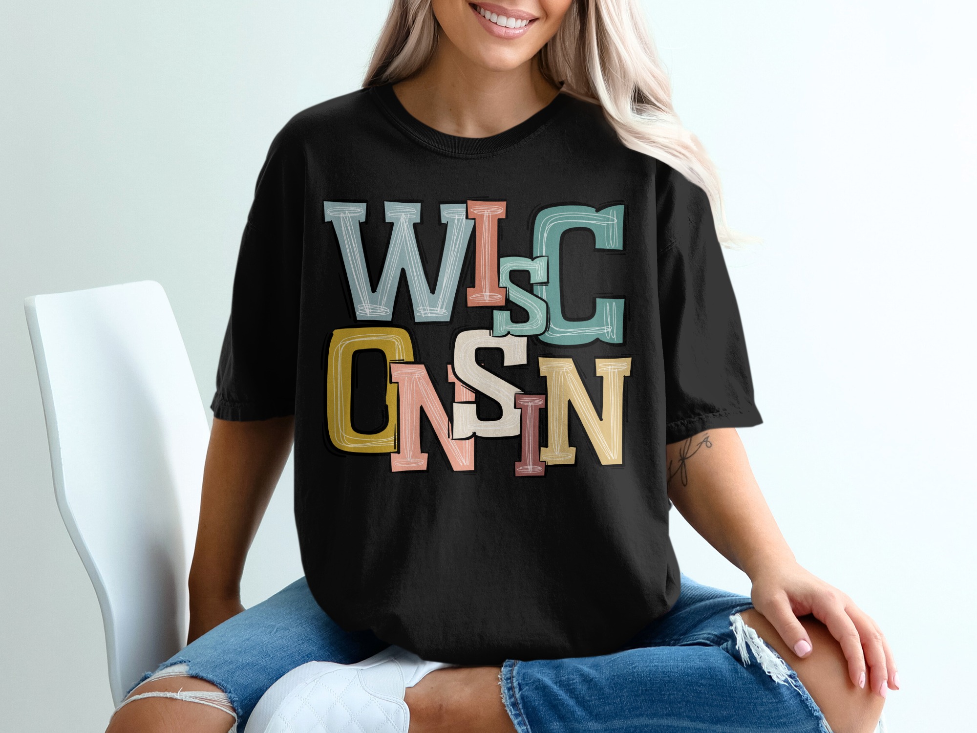 Wisconsin Text Graphic Women's Short Sleeve Crewneck T-Shirt - Image 2