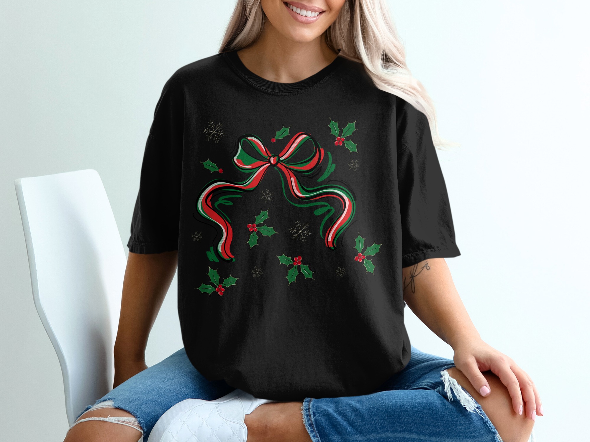Festive Christmas Bow T-Shirt, Holiday Holly Design Shirt, Winter Snowflake Tee, Seasonal Apparel, Gift Idea - Image 2