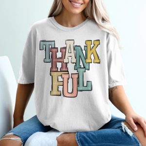Thankful Bold Letters Design for Autumn Thanksgiving T-Shirt