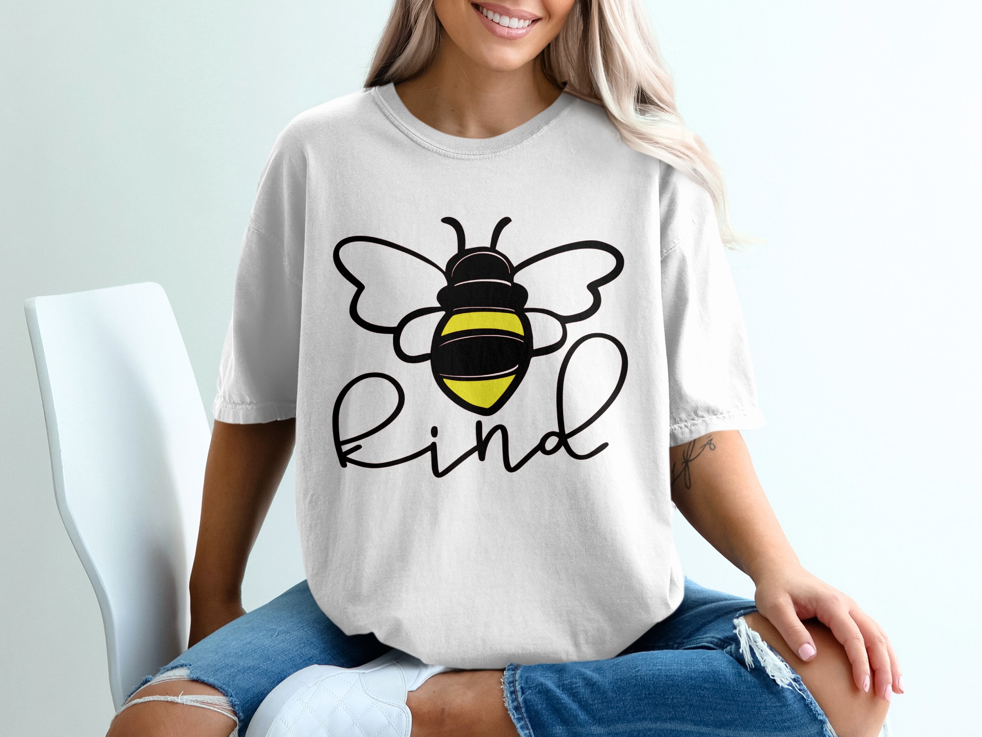 Bee Kind T-Shirt, Inspirational T Shirt, Motivational Bee Shirt, Cute Honey Bee Tee, Kindness Shirt, Positive Message Tee, Unisex Top
