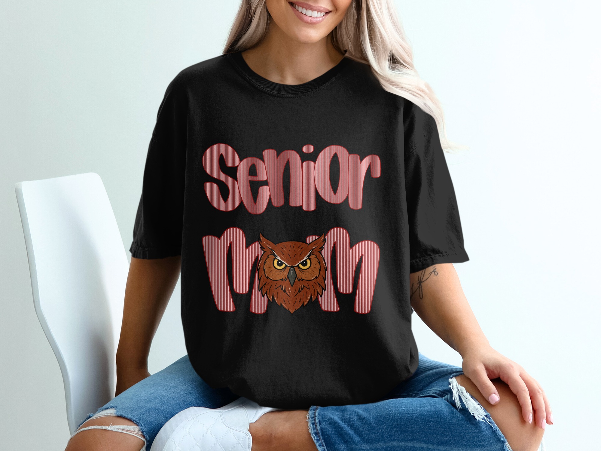 Senior Mom Owl T-Shirt, Graduation Gift, Proud Mom Tee, Class of 2024 Shirt, Owl Lover Gift, College Send Off Shirt - Image 2