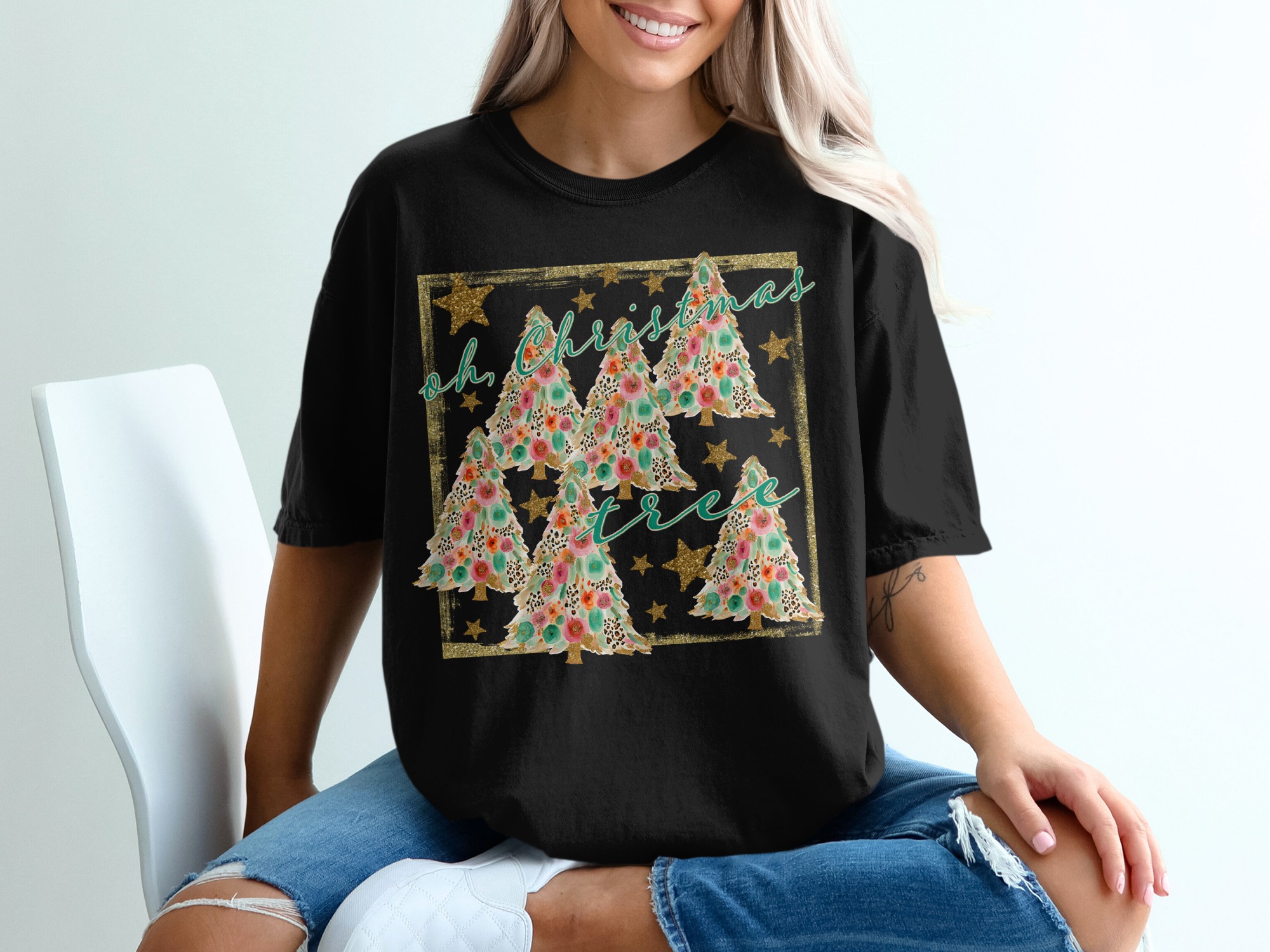 Oh Christmas Tree T-Shirt, Floral Christmas Shirt, Leopard Christmas Tree, Festive T Shirt, Holiday T-Shirt, Christmas Tee - Image 2