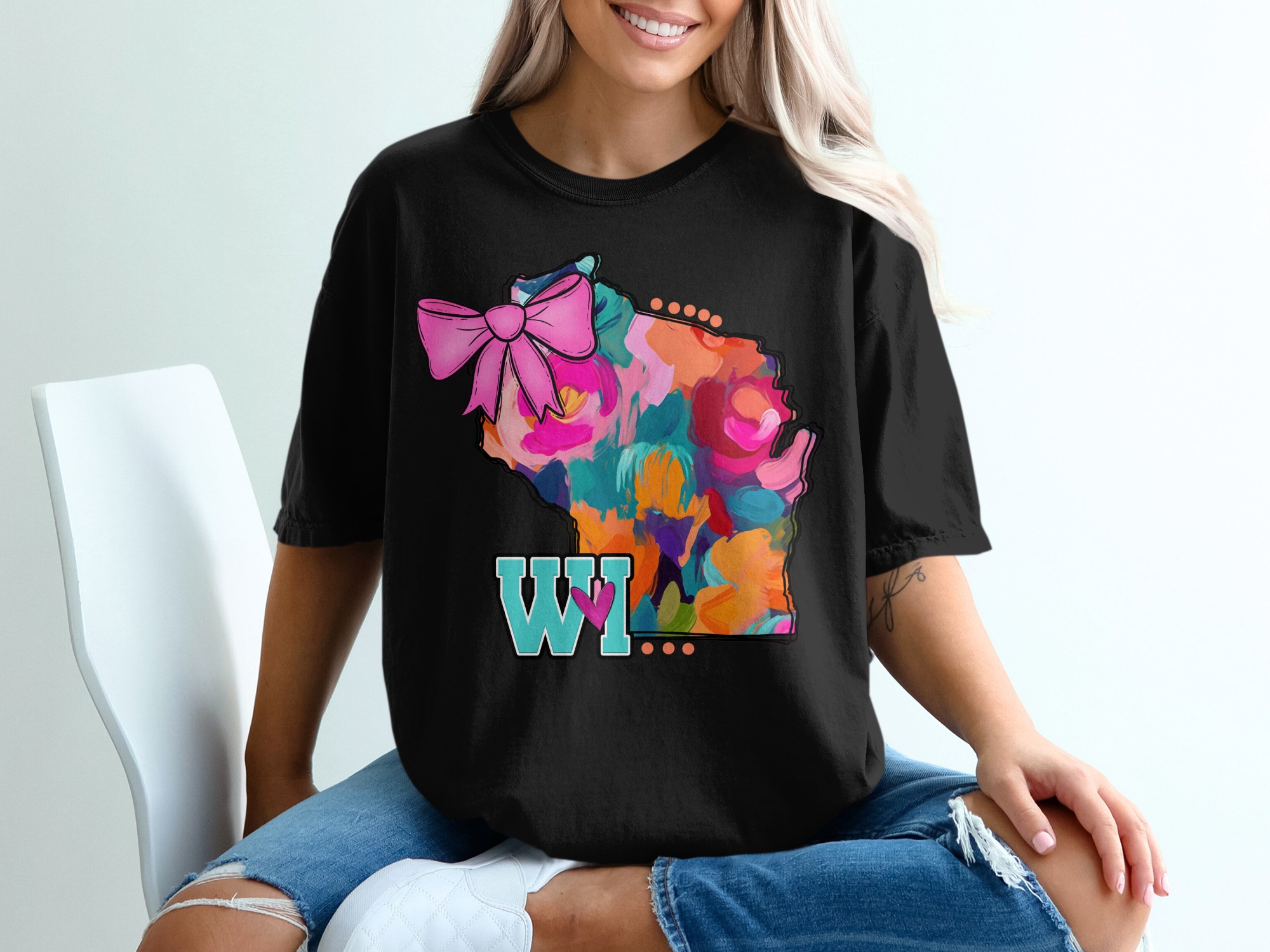 Wisconsin T-Shirt, Floral WI, State Pride Tee, Pink Bow Shirt, WI Souvenir, Colorful State, Gift for Wisconsinite, Home State Shirt - Image 2