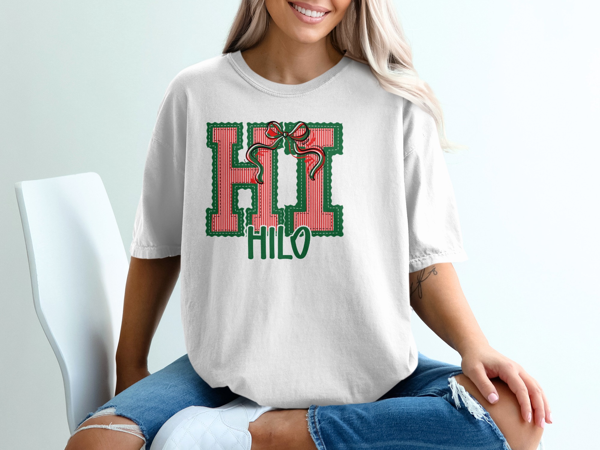 PERSONALIZED Hawaii HILO Christmas T-Shirt, Festive Holiday Tee with Red Green Stripe, Custom Stitched Bow Design, Unique Gift