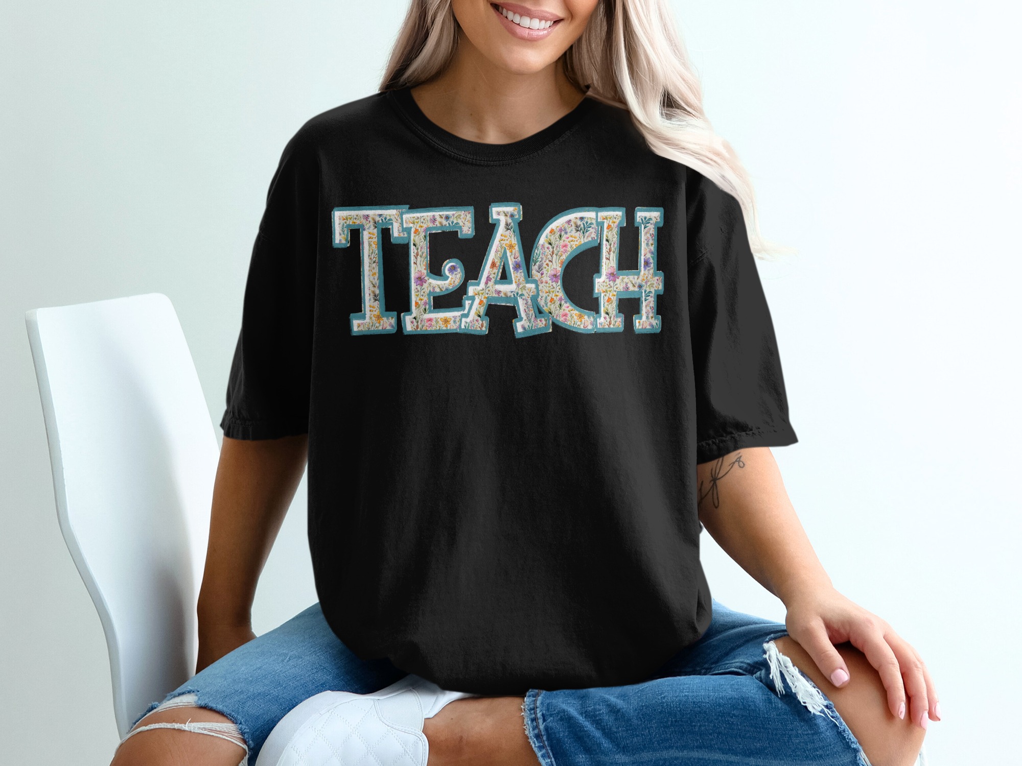 Floral Teach T-Shirt, Teacher Appreciation Shirt, Back to School Tee, Educator Gift Idea, Teaching T Shirt - Image 2