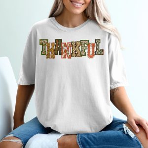 Thankful T Shirt, Fall T Shirt, Thanksgiving T Shirt, Autumn T Shirt, Floral T Shirt, Pumpkin T Shirt, Seasonal T Shirt, Holiday T Shirt