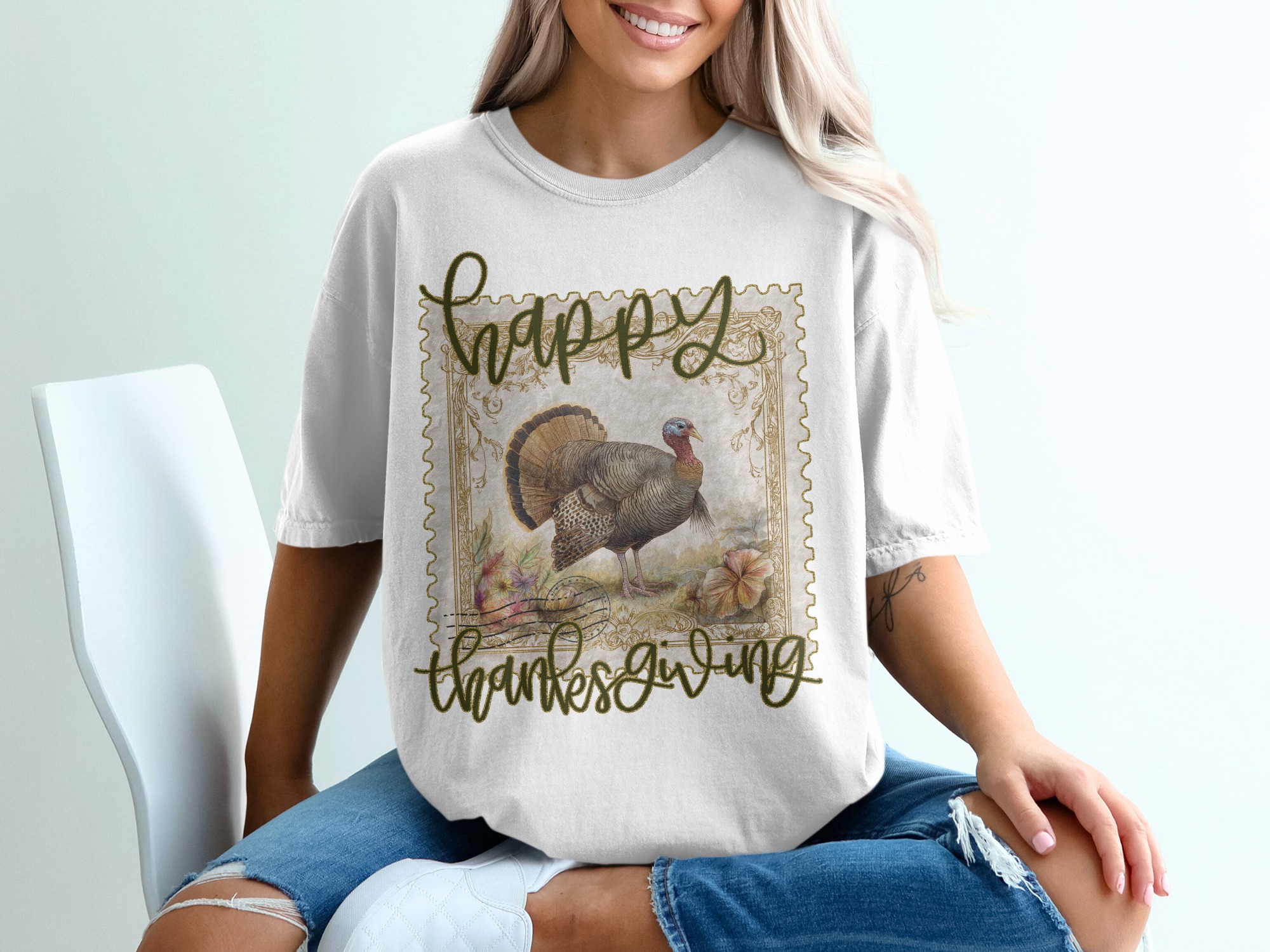 Happy Thanksgiving T-Shirt, Vintage Turkey Shirt, Holiday Season Gift, Thanksgiving Outfit, Festive Tee, Autumn T-Shirt, Family Gathering