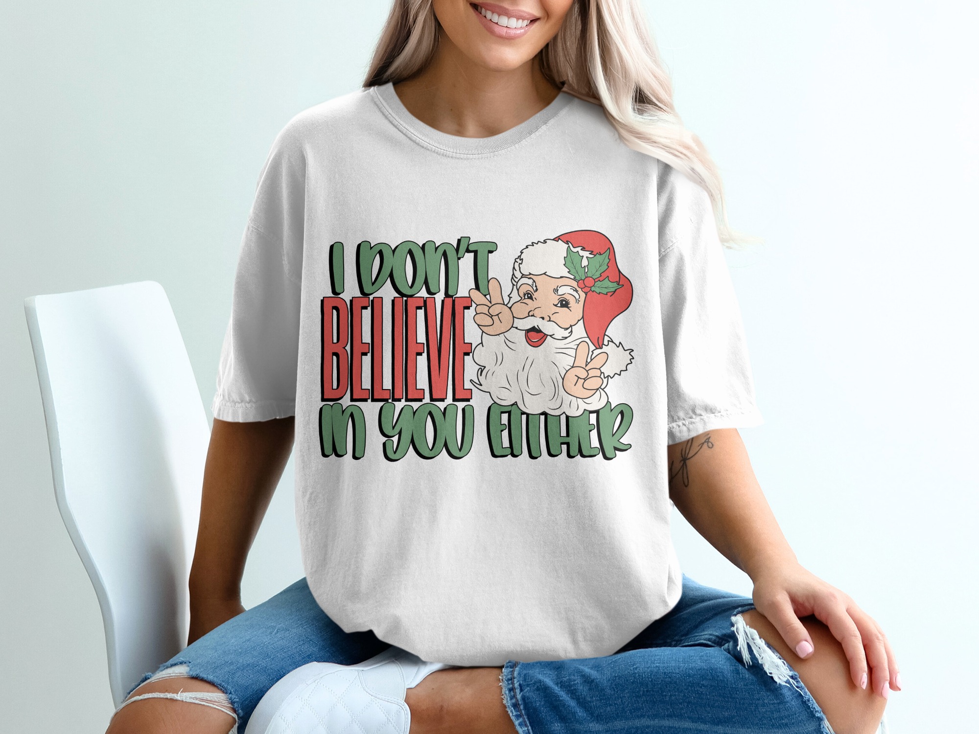 Funny Santa T-Shirt, I Don't Believe In You Either Tee, Sarcastic Christmas T Shirt, Festive Holiday Apparel, Peace Sign Santa Claus