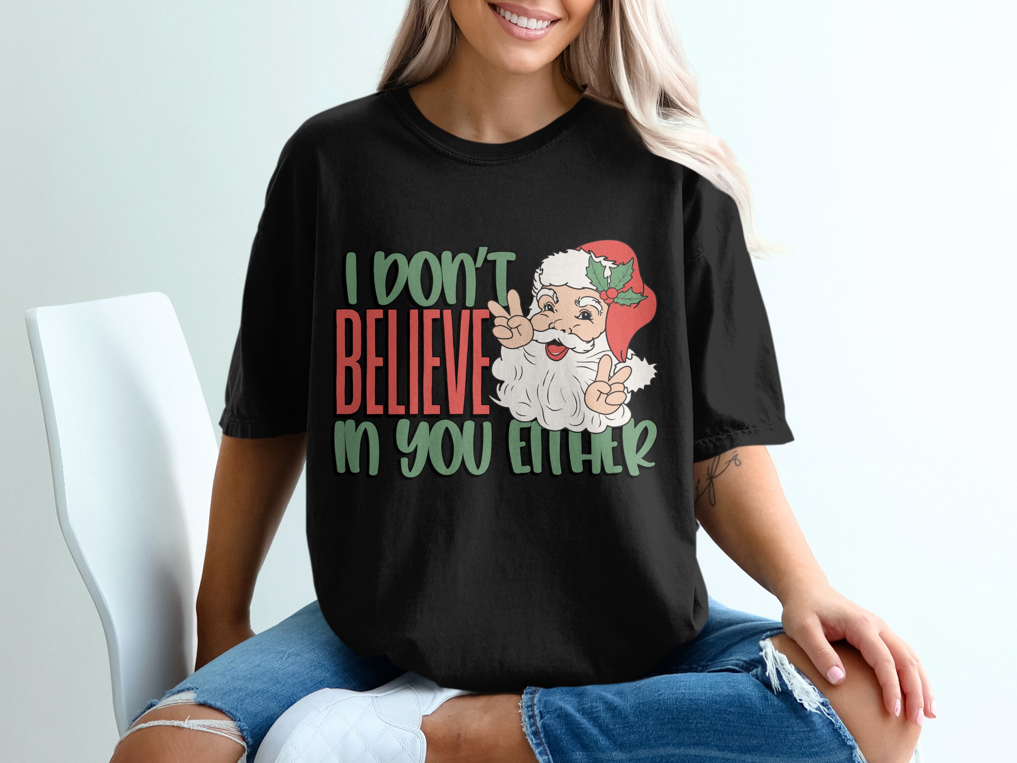 Funny Santa T-Shirt, I Don't Believe In You Either Tee, Sarcastic Christmas T Shirt, Festive Holiday Apparel, Peace Sign Santa Claus - Image 2