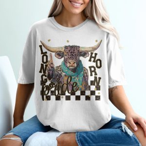 Longhorn Pride Graphic with Scarf and Checkered Print T-Shirt
