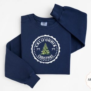 California Christmas Sweatshirt, Xmas Tree Pullover, Holiday Season Top, Festive California Souvenir, Winter Outfit, Gifts for Californians