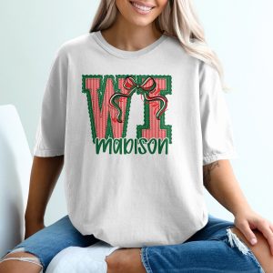 PERSONALIZED Wisconsin Small Town Christmas T-Shirt, Custom Initial Tee, Holiday Family Name Shirt, Winter Celebration Top, Festive Bow Gift