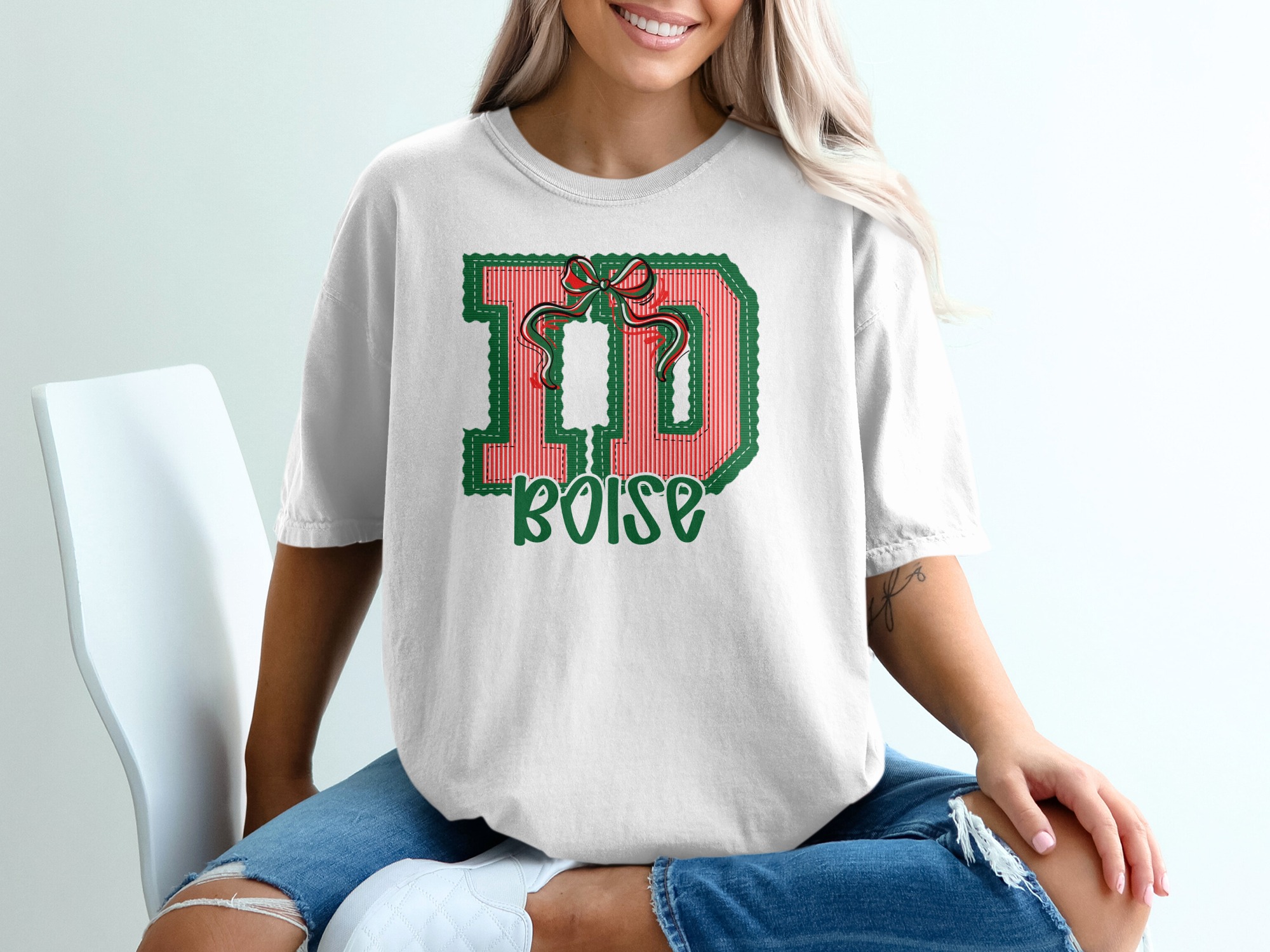 PERSONALIZED Idaho Boise T-Shirt, Custom ID Collegiate Style Apparel, Festive Christmas Bow Tee, State Pride Gift, City Love Holiday Shirt