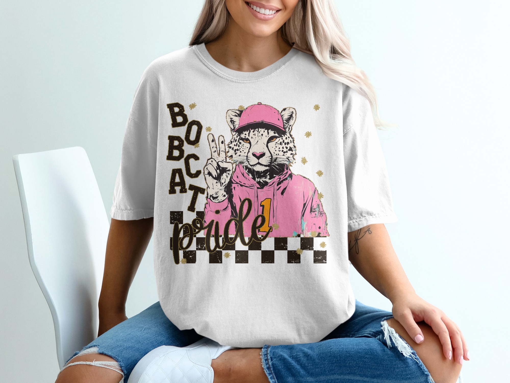 Bobcat Pride Leopard Pink Hoodie Graphic Print T-Shirt