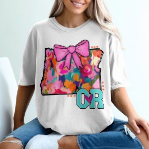 Oregon State T-Shirt, Floral Design, Pink Bow, Cute State Pride Apparel, Oregon TShirt, Travel Souvenir, Oregon Gift, Colorful Tee