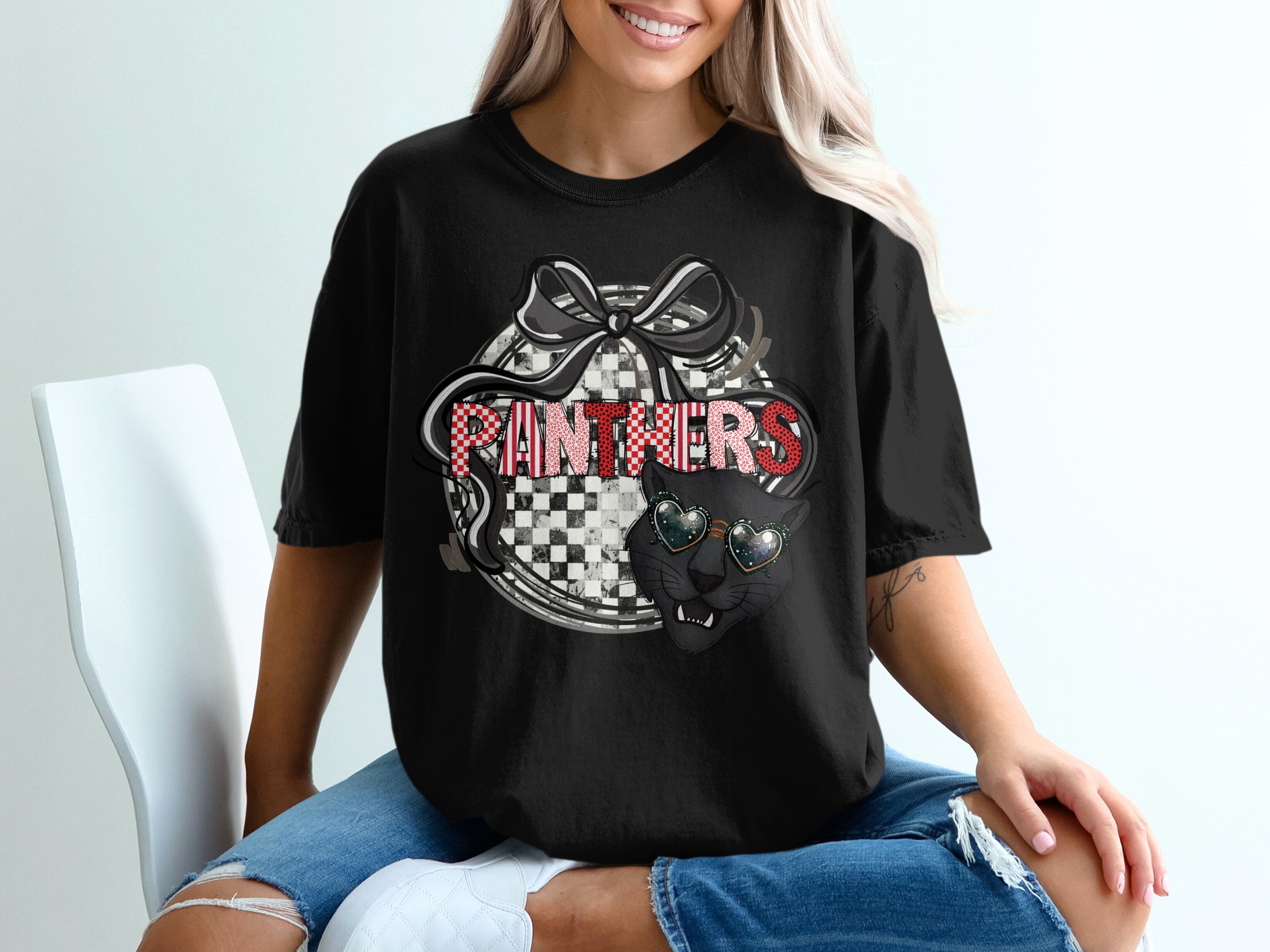 Panthers Graphic T-Shirt, Trendy Animal Tee, Heart Sunglasses Cat, Cool Panther Design, Fun T-Shirt, Gift for Panthers, Trendy Tee - Image 2
