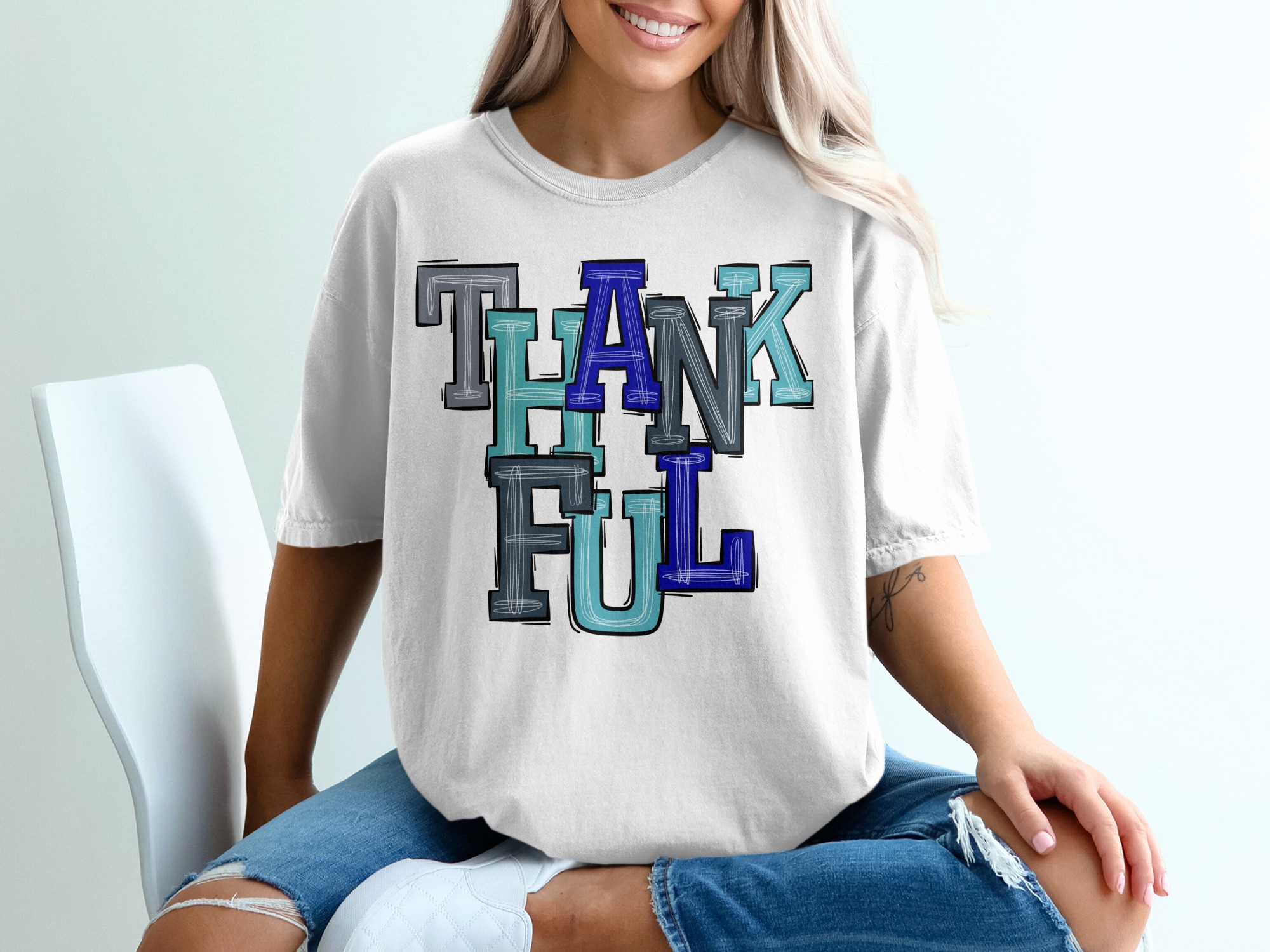 Thankful Blocks Stylish Graphic Print Apparel T-Shirt