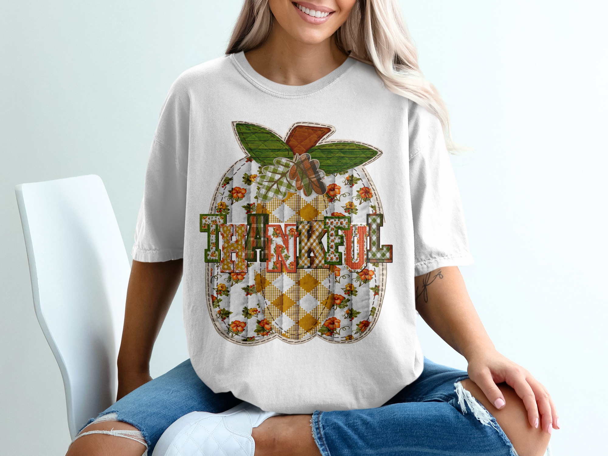 Thankful Pumpkin T-Shirt, Fall Season Apparel, Thanksgiving Day Tee, Autumn Harvest Shirt, Festive Design, Trendy Thanksgiving T-Shirt