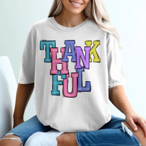 Colorful Thankful Lettering Graphic Trendy Design T-Shirt